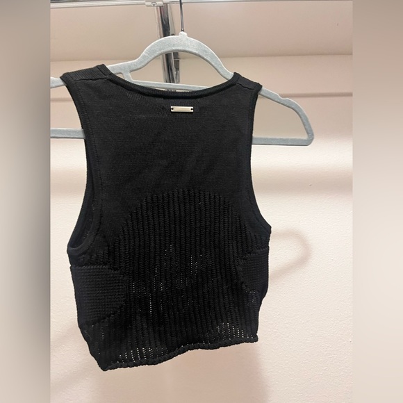 KNITTED CROP TOP - BLACK - Picture 2 of 3